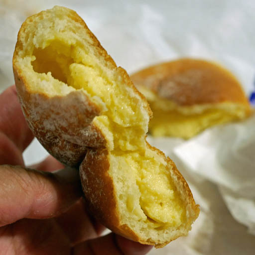 京都・宇治　「たま木亭」のクリームパン