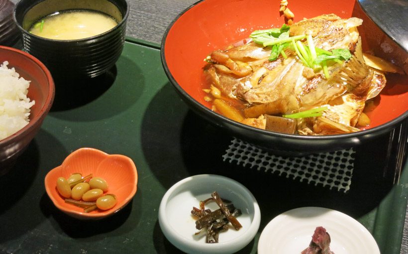 京都・大原　「竈炊き立てごはん土井」の鯛のお頭煮定食と三千院