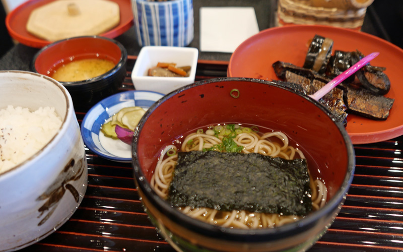 京都・聖護院　かく谷老舗のにしん定食