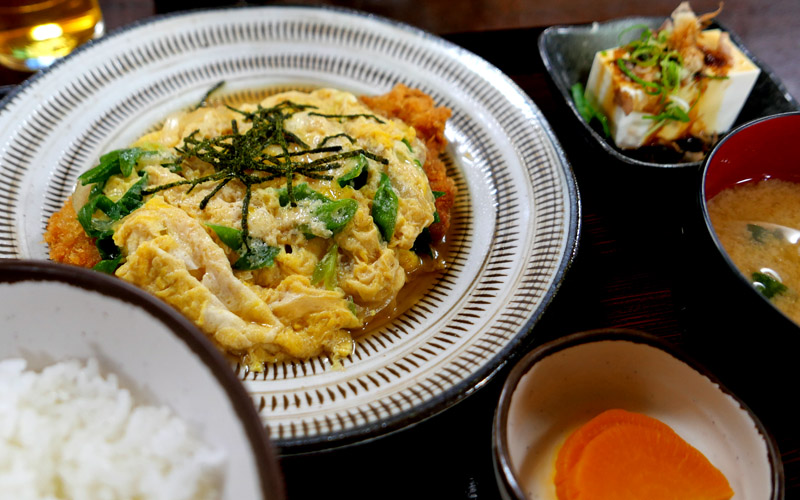 京都・銀閣寺　大銀のかつとじ定食