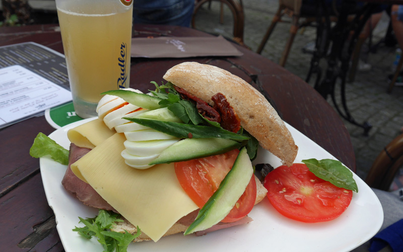 My memory　旅ランチ　国王パレードのデン・ハーグ