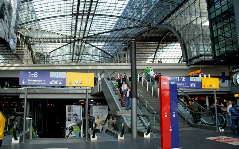 My memory　駅　ベルリン中央と分断の記憶