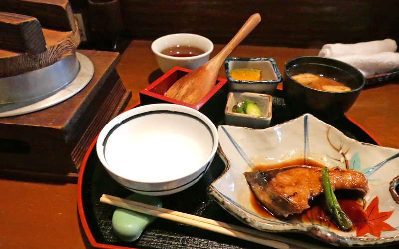 阪神・芦屋　芦屋銀しゃりやとクラルス・ヴォーチェ